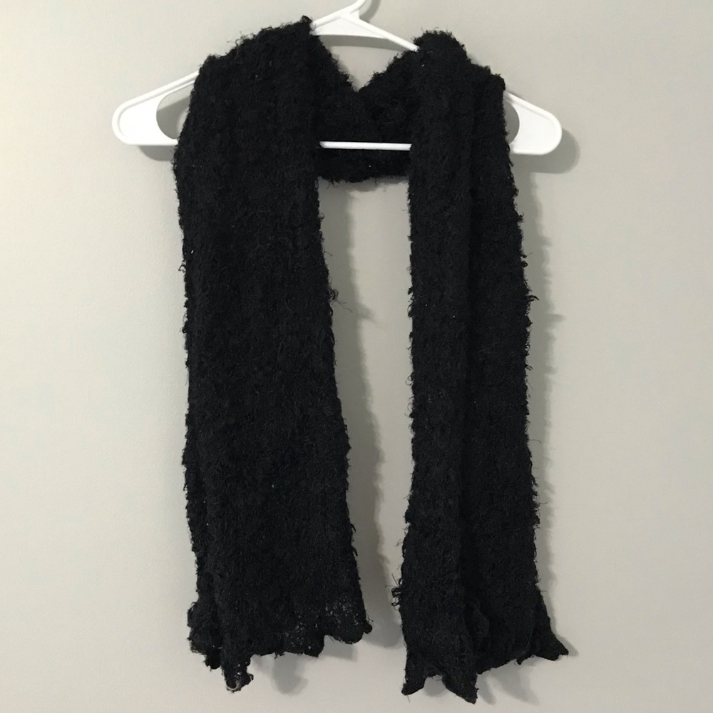 3/$10 Black Retro Scarf
